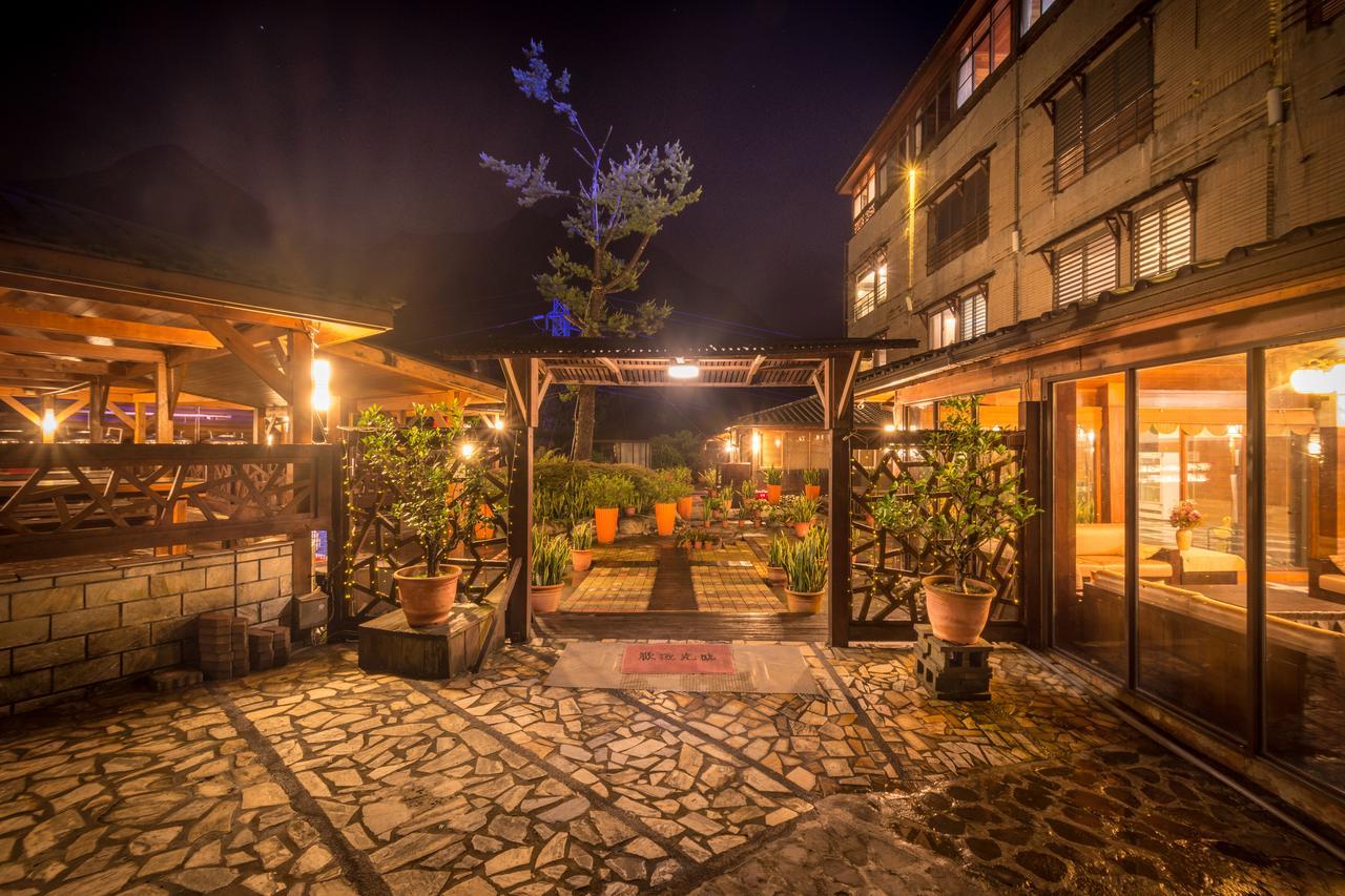 Wulai Sunglyu Hot Spring Resort Екстериор снимка