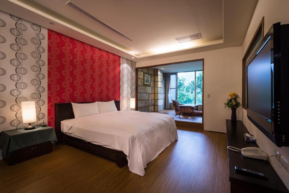 Wulai Sunglyu Hot Spring Resort Екстериор снимка